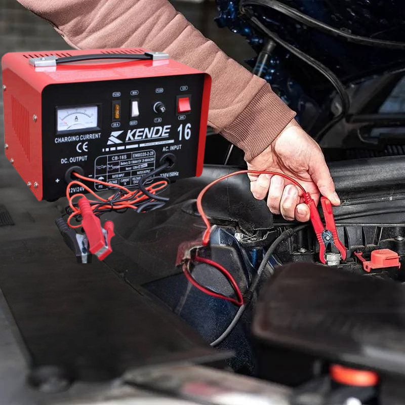 شاحن بطارية السيارة