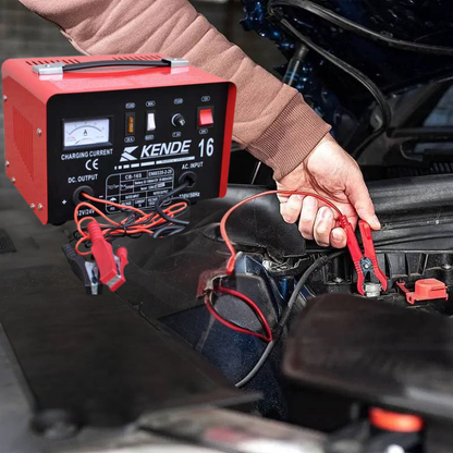 شاحن بطارية السيارة