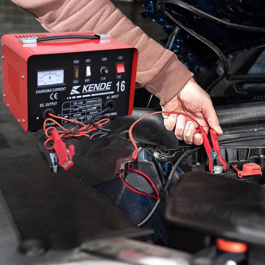 شاحن بطارية السيارة